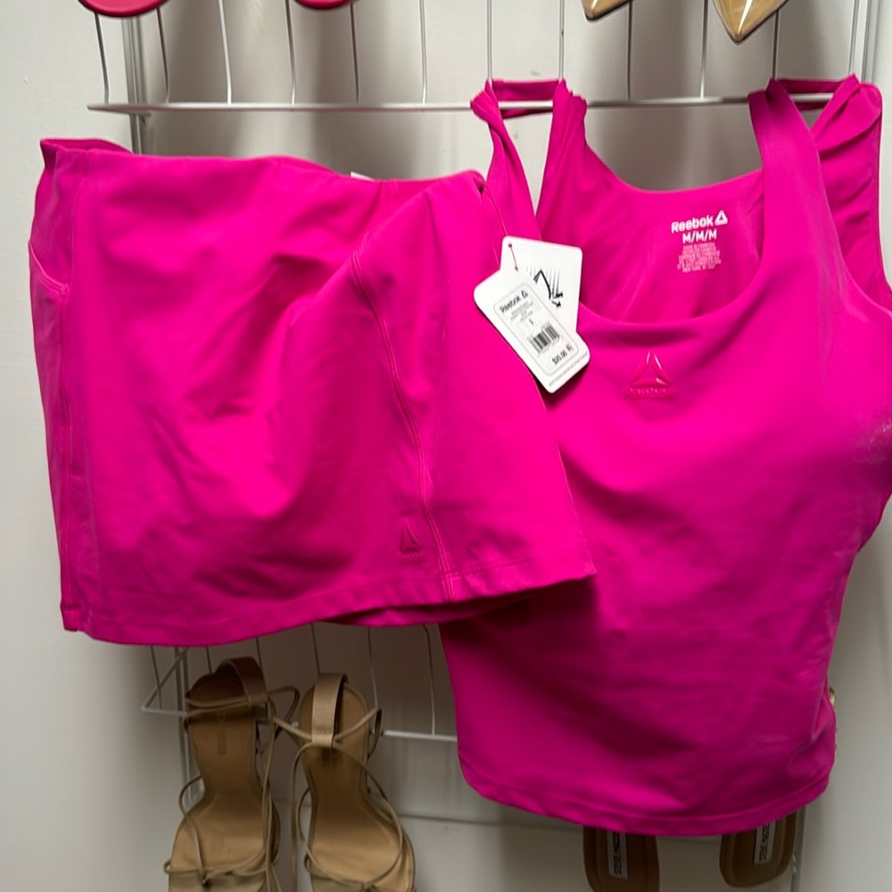 BRAND NEW- NEVER WORN, hot pink set